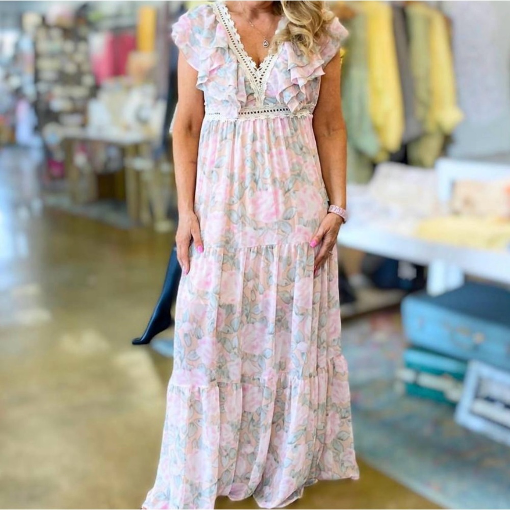 Entro Pastel Floral Maxi Dress
